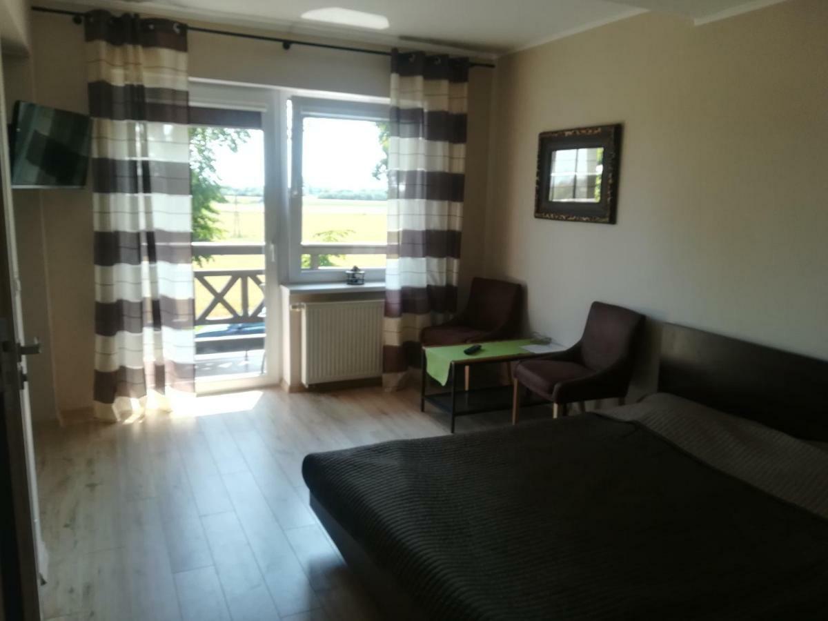 Apartamenty I Domki Mierzeja Sztutowo Exteriör bild